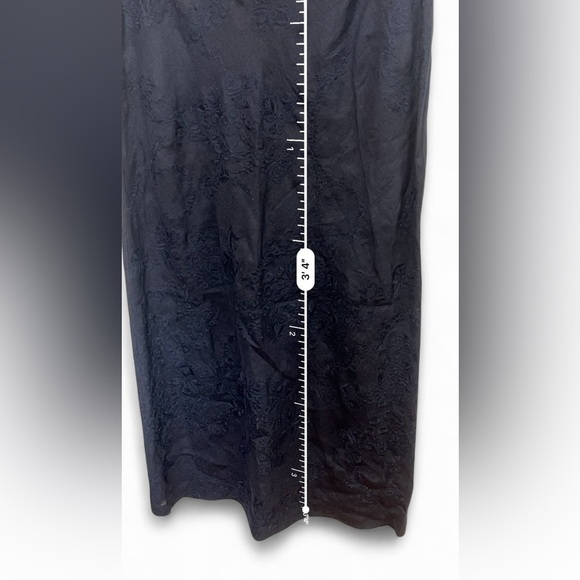 Brooks Brothers Embroidered Linen Maxi Skirt size 12 - Picture 11 of 12